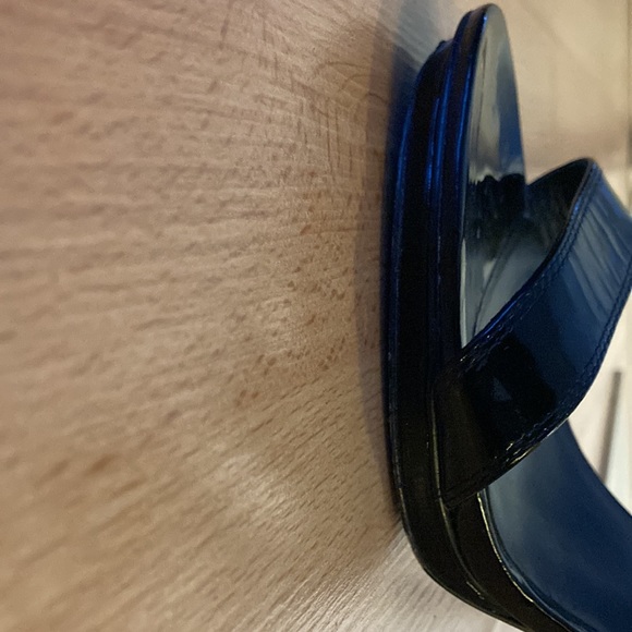 Size 8 Donald J Pliner black stilettos - Picture 9 of 9